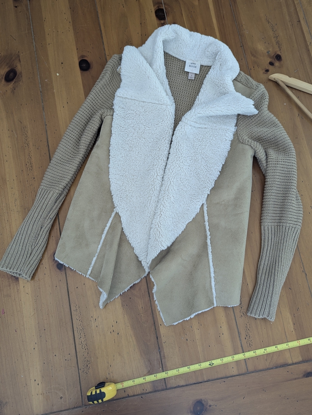 Knox Rose Olive Green & Cream Faux-Shearling Open Front Sweater Jacket